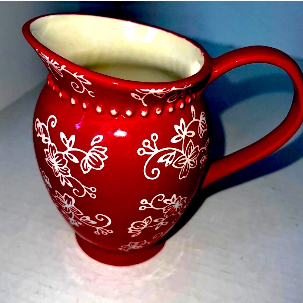 Temp-tations by Tara. MINI Pitcher, Stoneware (20oz, Floral Lace Red)